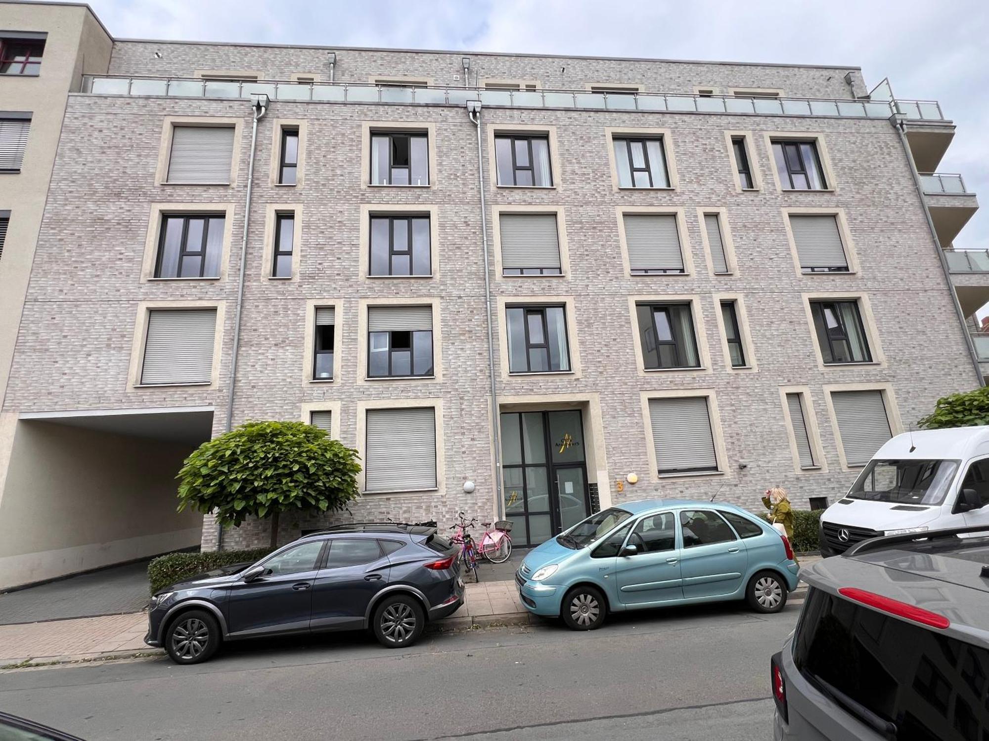 Moderne Wohnung Naehe Hbf-Lift-Tiefgarage-Contactless Check-In ハノーファー エクステリア 写真