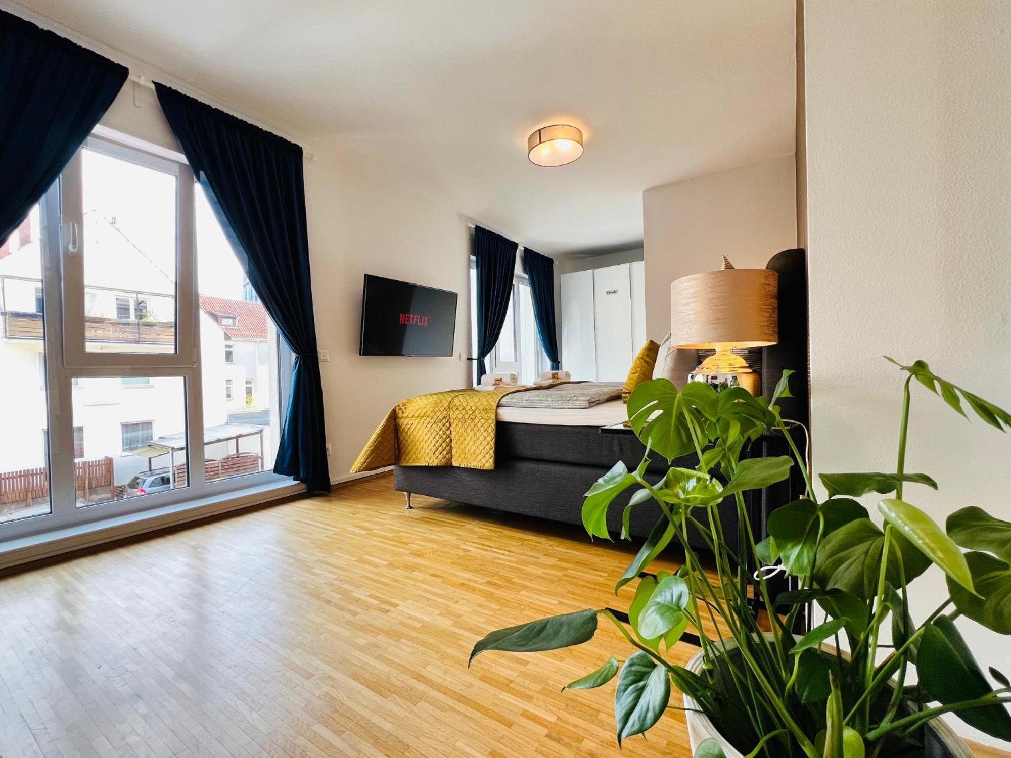 Moderne Wohnung Naehe Hbf-Lift-Tiefgarage-Contactless Check-In ハノーファー エクステリア 写真
