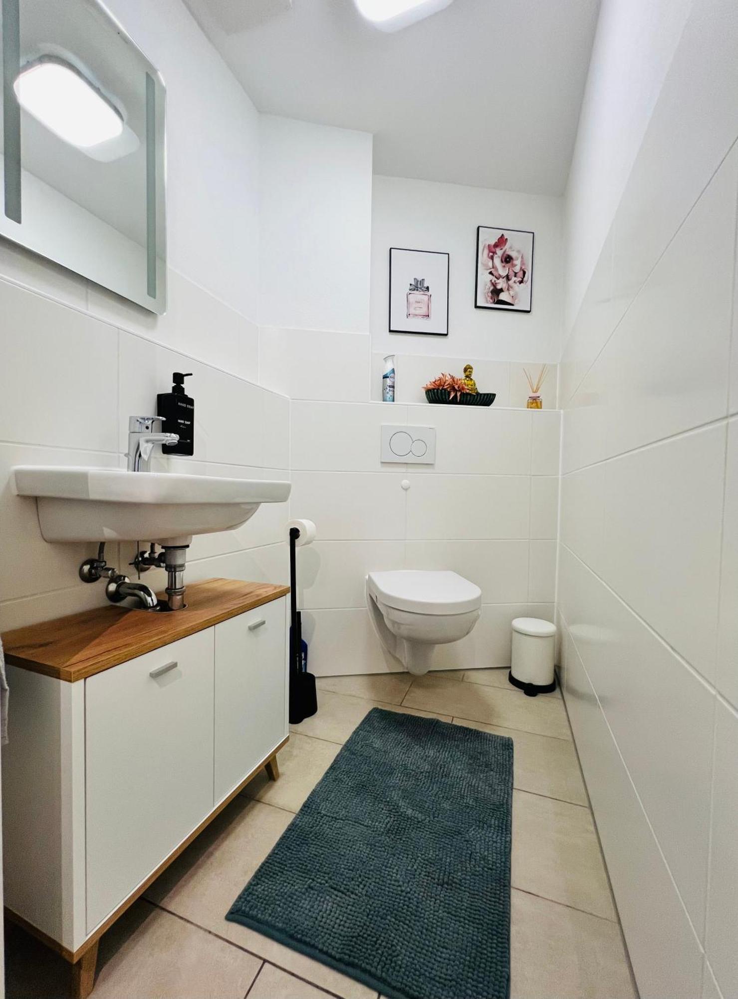 Moderne Wohnung Naehe Hbf-Lift-Tiefgarage-Contactless Check-In ハノーファー エクステリア 写真
